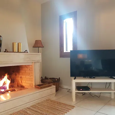 Pauliani Downtown Holiday home Pavliani